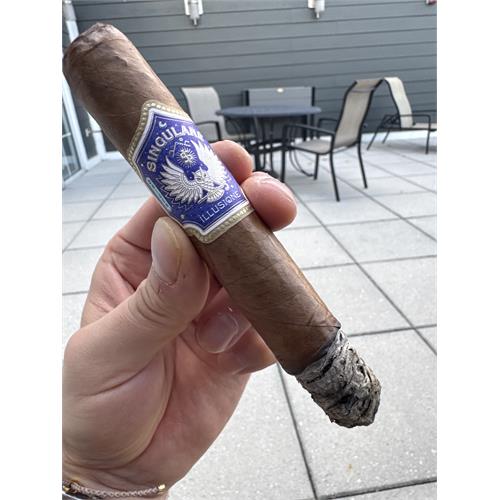 Illusione Singulare Origen Robusto 5  * 52