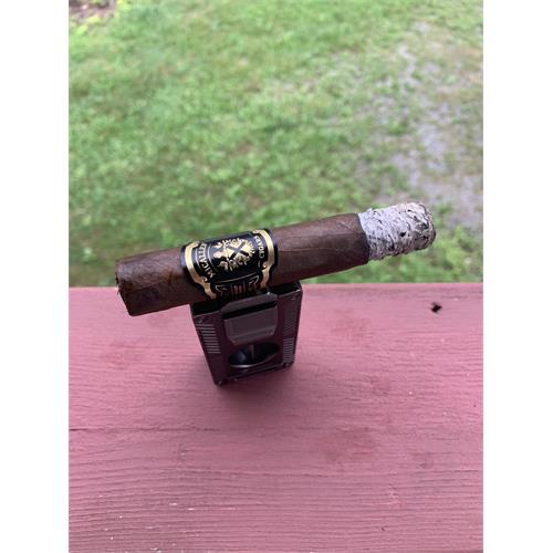 Micallef Black Robusto 5  * 52