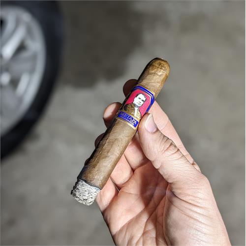 Foundation Aksum Claro Robusto 5  * 50