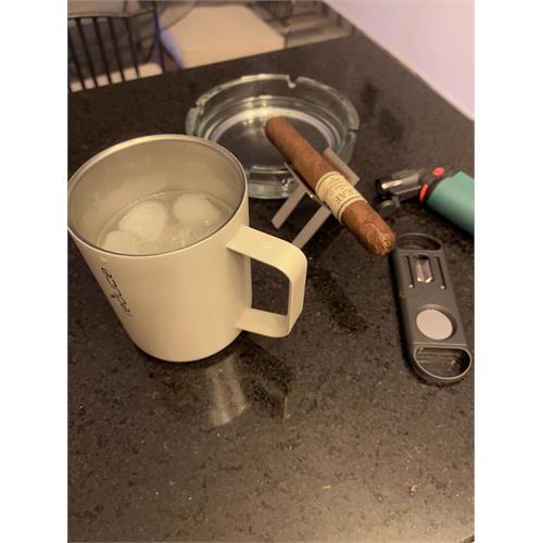 Leaf by Oscar 10th Anniversary Criollo Toro 6  * 52