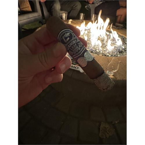 Aganorsa Leaf Aniversario Connecticut Box-Pressed Robusto 5  * 54