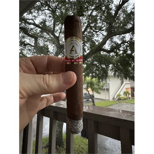 Aladino Limited Edition Cameroon Toro 6  * 52