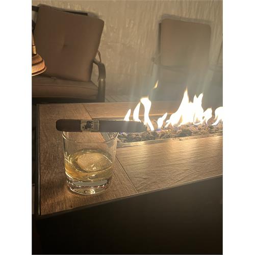 Crowned Heads Juarez Bulls on Parade Fresh Pack 5-Cigar Sampler