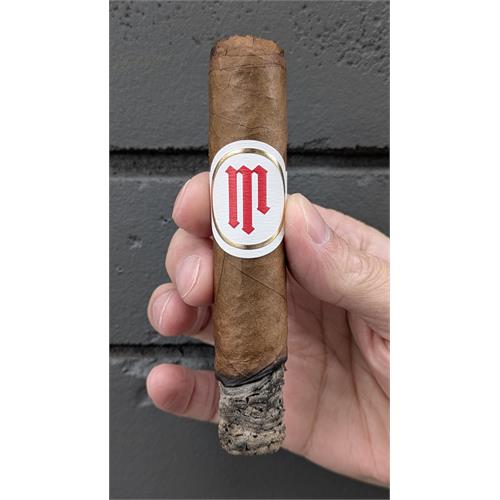 Crowned Heads Mil Dias Topes 4 7/8 * 56