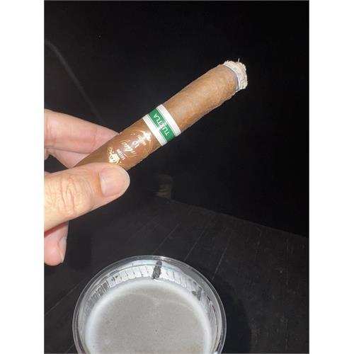 Tatuaje 10th Anniversary Bon Chasseur Tuxtla 5 3/8 * 52