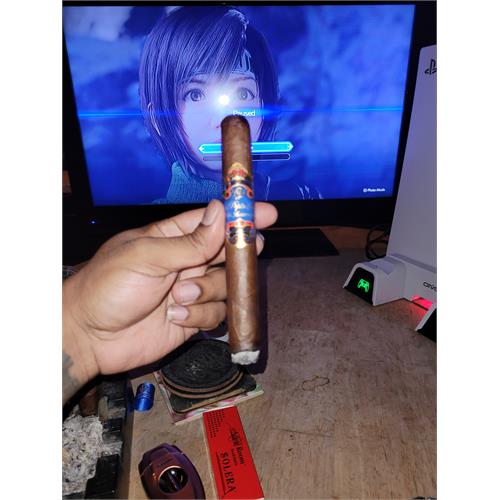 Don Pepin Garcia 20th Anniversary Limited Edition 2023 Toro 6 1/2 * 52