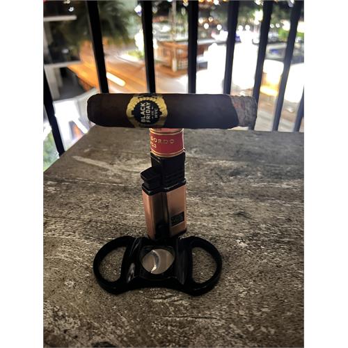 HVC Black Friday 2023 Petit Gordos 4 1/2 * 56