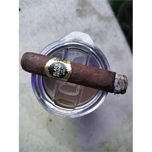 HVC Black Friday 2023 Petit Gordos 4 1/2 * 56