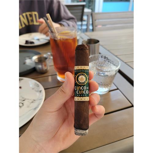 Joya de Nicaragua Cinco de Cinco Toro 6  * 52