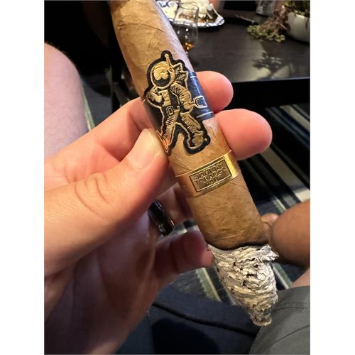 Room 101 Johnny Tobacconaut Perfecto 6  * 56