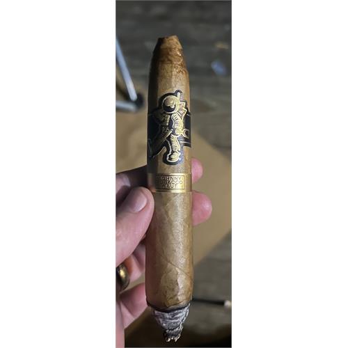 Room 101 Johnny Tobacconaut Perfecto 6  * 56
