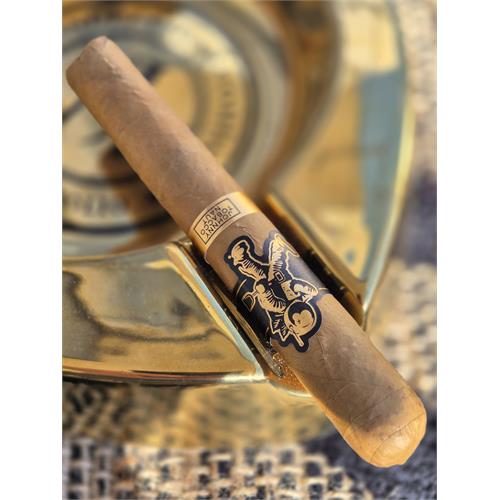 Room 101 Johnny Tobacconaut Toro 6  * 52