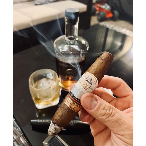 La Aurora 120th Anniversary Limited Edition Preferidos No.1 6  * 58