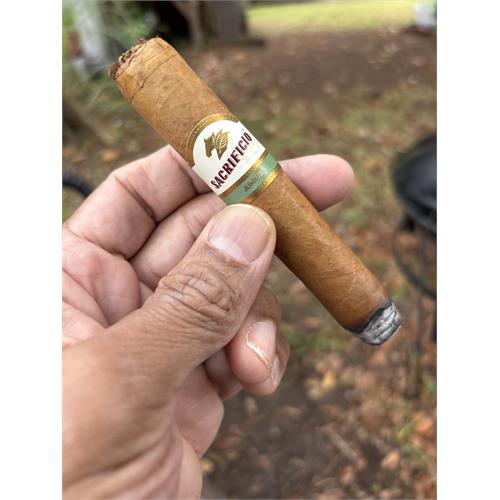 Sacrificio Junior Robusto 5  * 50