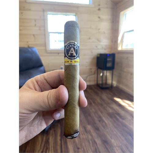 Aladino Candela Toro 6  * 50