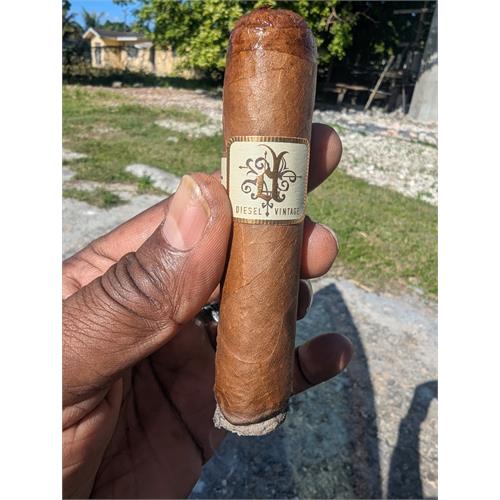 Diesel Vintage Series Natural Nub 4 1/2 * 60