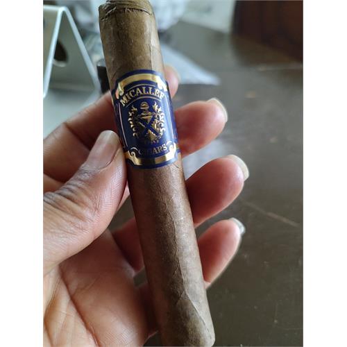Micallef Blue Robusto 5  * 52
