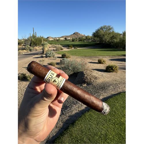 Crux Epicure Habano Toro 6 1/4 * 52