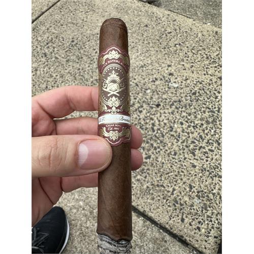 El Titan de Bronze Redemption Toro 6  * 52