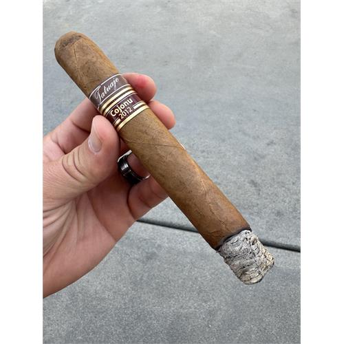 Tatuaje Cojonu 2012 Corojo 6 1/2 * 52