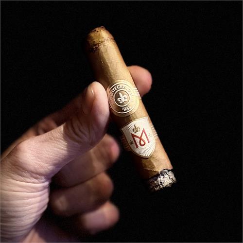 Montecristo M Churchill 7  * 50