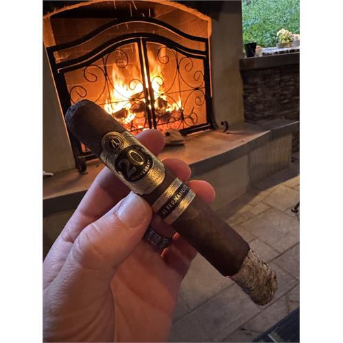 AJ Fernandez 20th Anniversary Toro 6  * 56