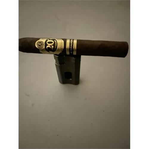 AJ Fernandez 20th Anniversary Toro 6  * 56