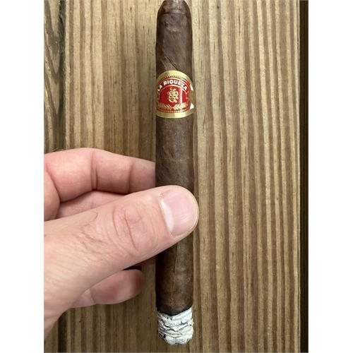 Tatuaje La Riqueza SE 2024 Cazadores 6 3/8 * 44