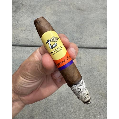 Aganorsa Leaf Supreme Leaf Royal Perfecto 5 1/2 * 52