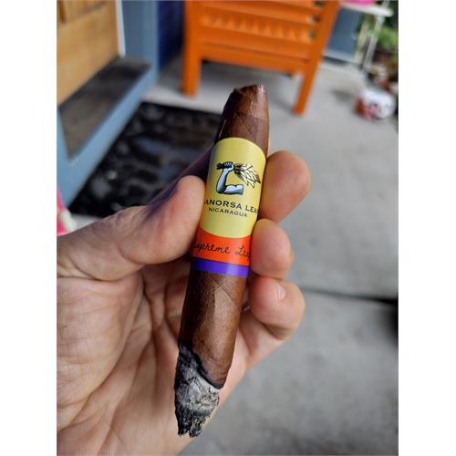 Aganorsa Leaf Supreme Leaf Royal Perfecto 5 1/2 * 52