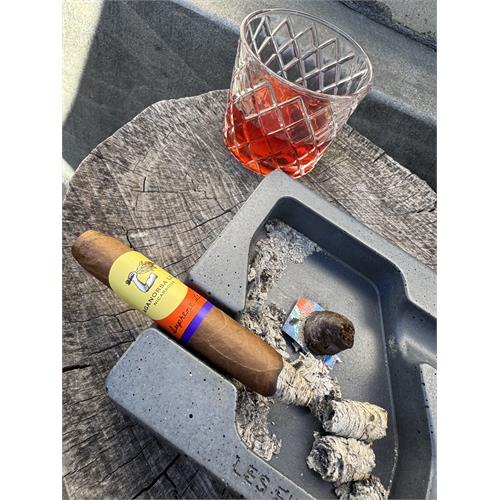 Aganorsa Leaf Supreme Leaf Royal Perfecto 5 1/2 * 52