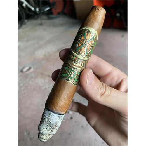 Arturo Fuente Fuente Opus X 25th Anniversary Perfecto 6 1/2 * 60