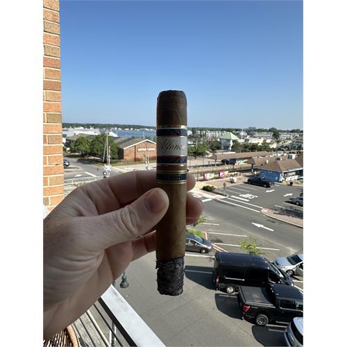 Alfonso Anejo 3 6  * 54