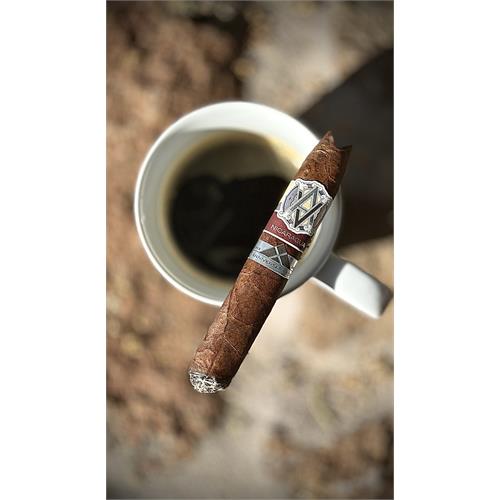 AVO Syncro Nicaragua 10th Anniversary Limited Edition 6 5/8 * 50