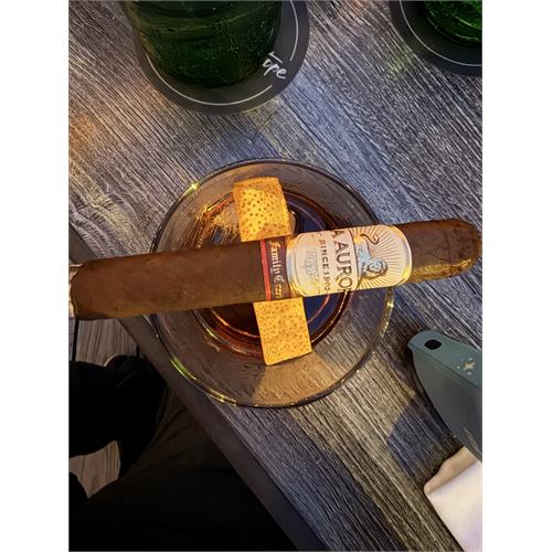 La Aurora Family Creed Fuerte Sol Robusto 5  * 50
