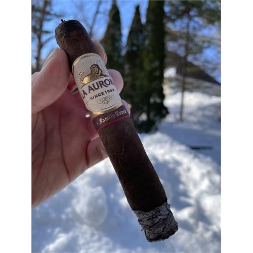 La Aurora Family Creed Fuerte Sol Toro 5 3/4 * 54
