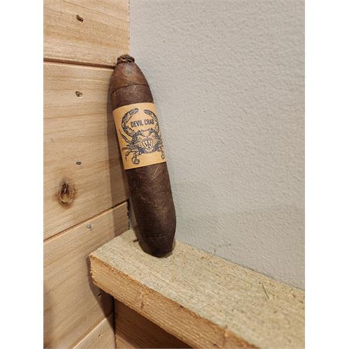 West Tampa Tobacco Company Devil Crab Figurado Pig Tail 4 1/2 * 60