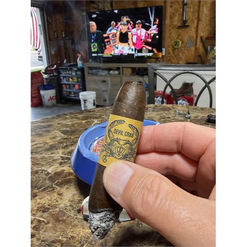 West Tampa Tobacco Company Devil Crab Figurado Pig Tail 4 1/2 * 60