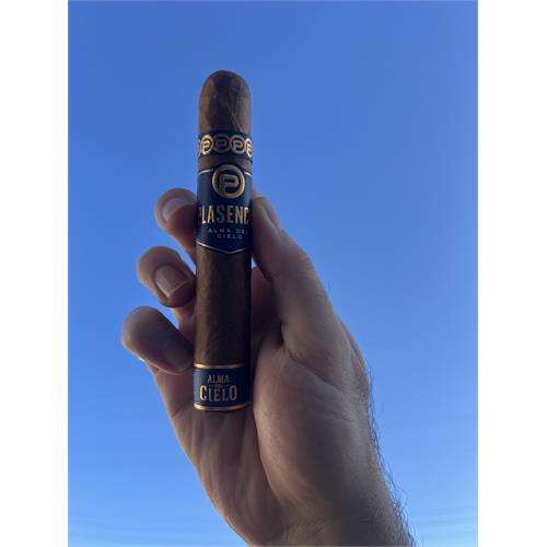 Plasencia Alma del Cielo Celeste 4 7/8 * 52