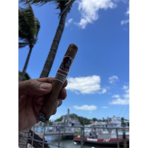 Deadwood Dominicana Toro 6  * 50