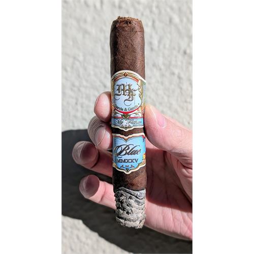 My Father Blue Robusto 5 1/4 * 52