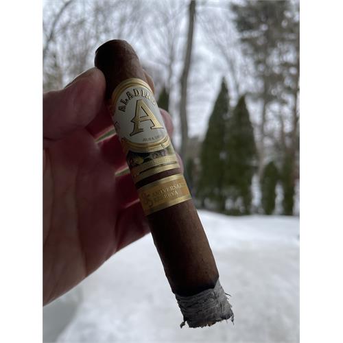 Aladino 85 Aniversario Reserva Toro 6  * 52