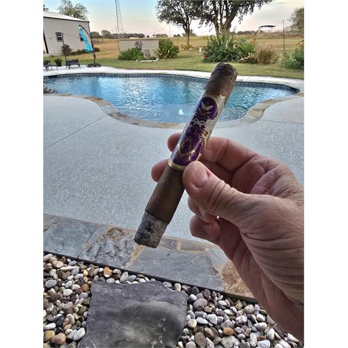 Hiram & Solomon Cornerstone Toro 6  * 52