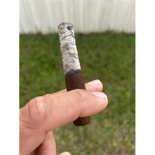 CAO Amazon Basin Daggers 5-Cigar Pack 4  * 38
