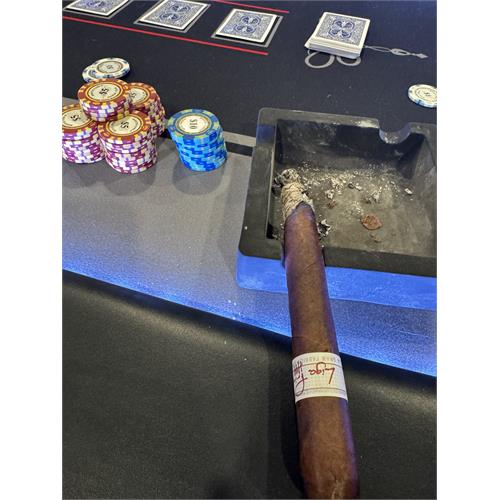 Liga Privada H99 Corona Doble 7  * 54