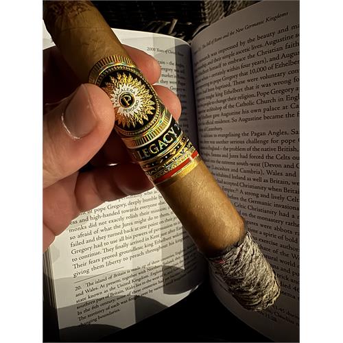 Perdomo Legacy Ecuadorian Connecticut Epicure 6  * 54