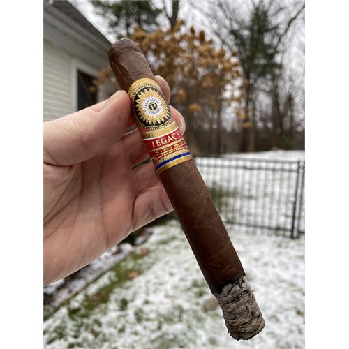 Perdomo Legacy Nicaraguan Shade-Grown Churchill 7  * 54