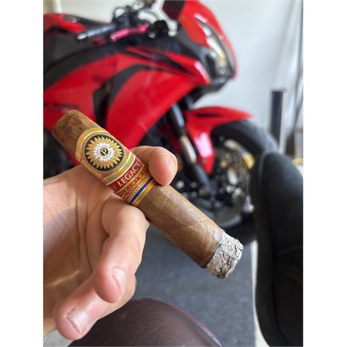Perdomo Legacy Nicaraguan Shade-Grown Gran Belicoso 6  * 60