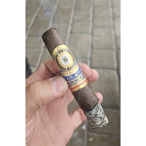 Perdomo Legacy Nicaraguan Maduro Robusto 5  * 54