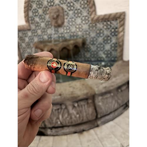 Montecristo 90th Anniversary National 5 1/2 * 56